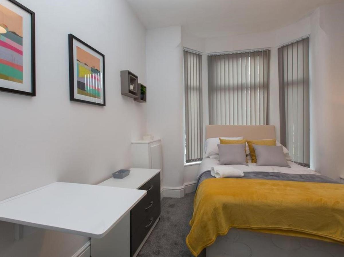 Townhouse @ 166 Ruskin Road Crewe Rum bild
